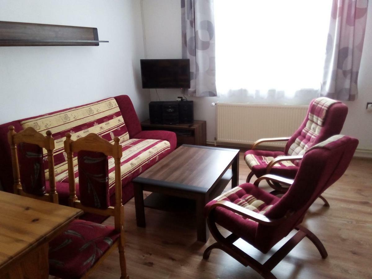Villa Ubytovani 67 à Kuncice nad Labem Extérieur photo